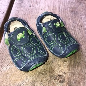 stride rite moccasins